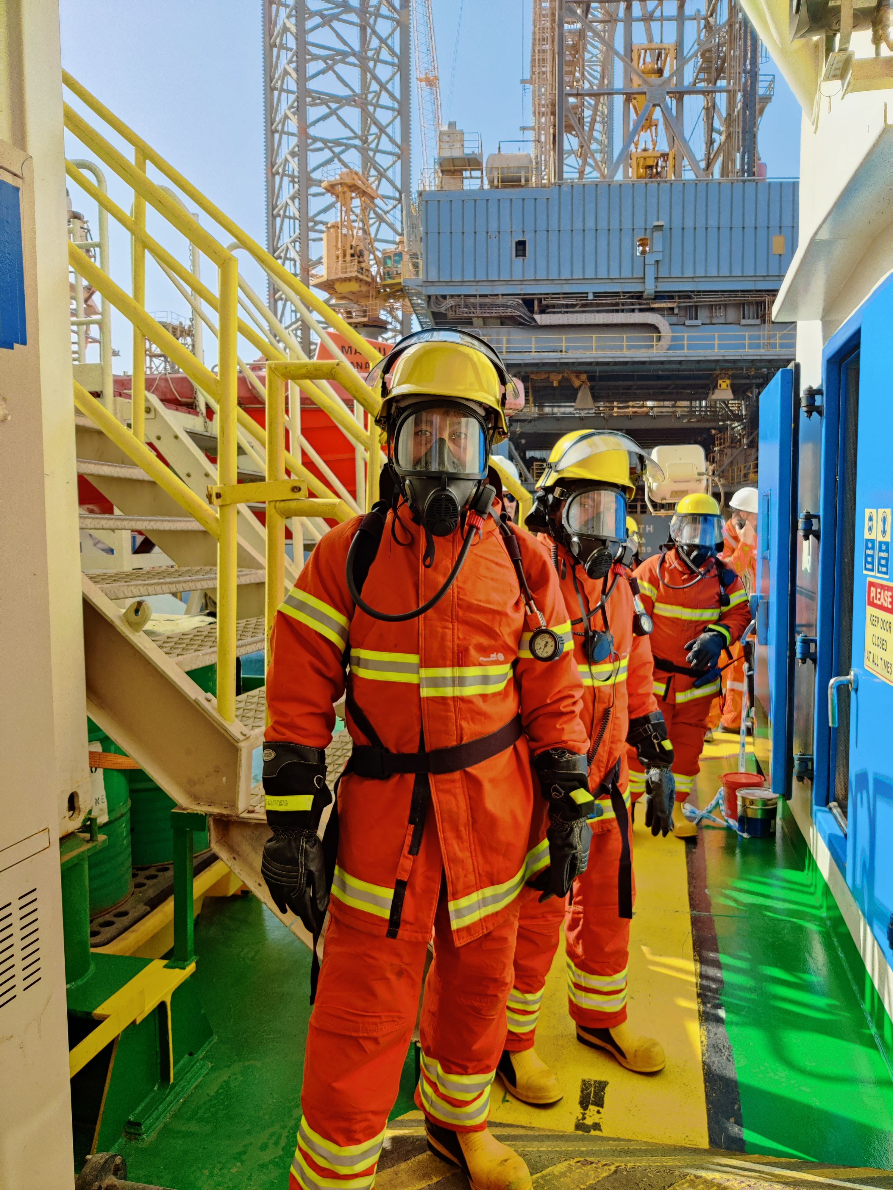 Project 2 - High-Risk Heavy Lift & Platform Topside Overhaul